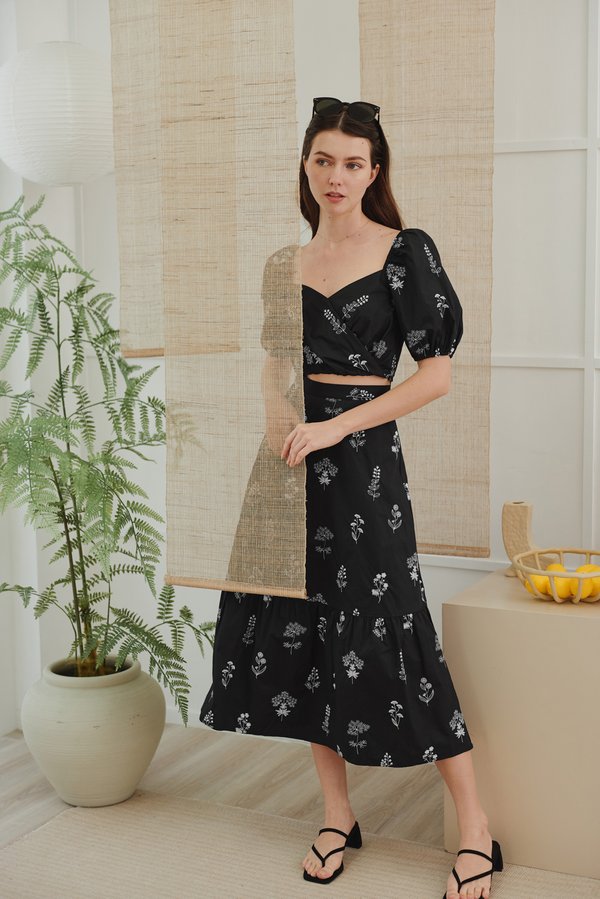 Dovey Midi Skirt (Black Embroidery)