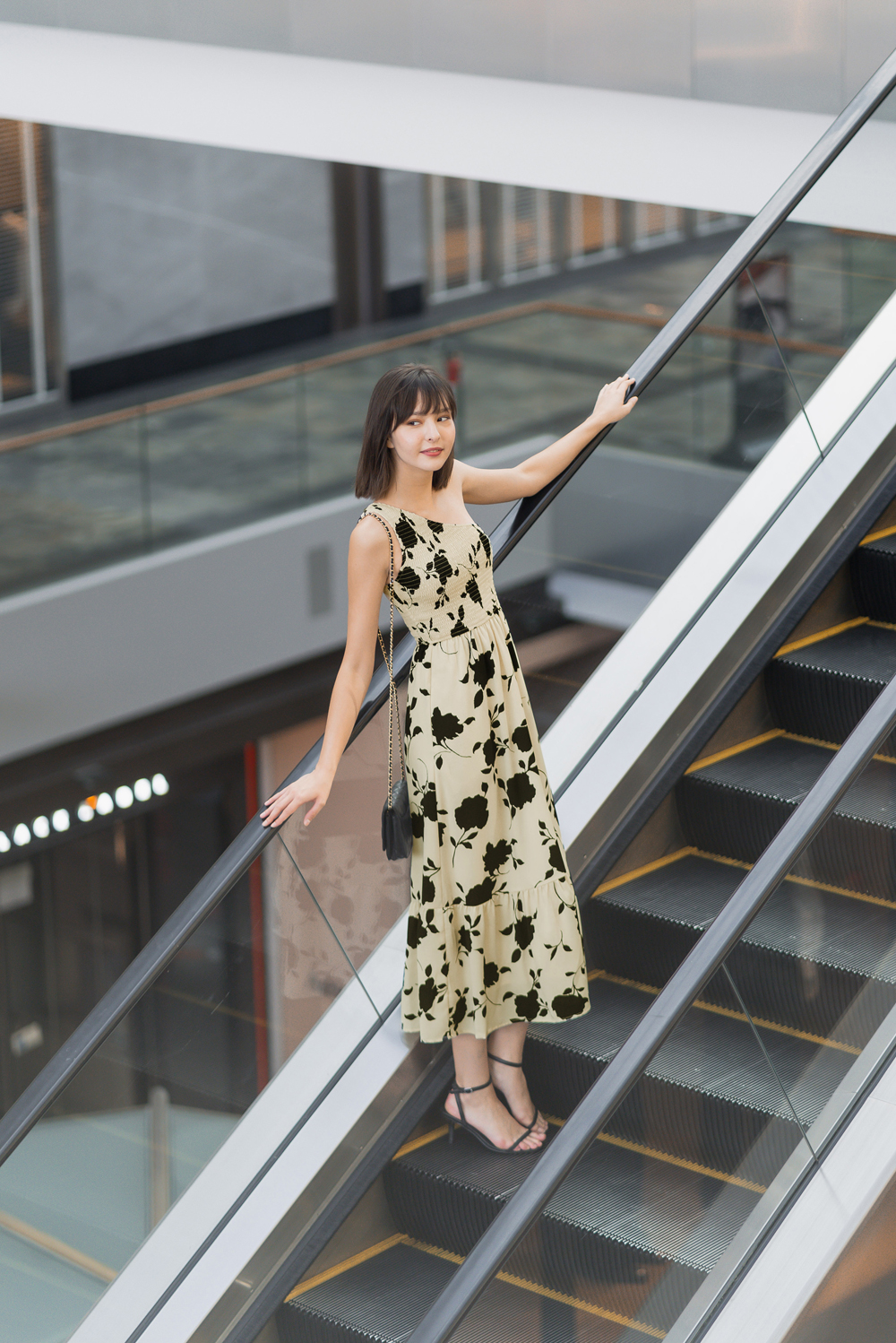 Flower jacquard dress / TOGA PULLA