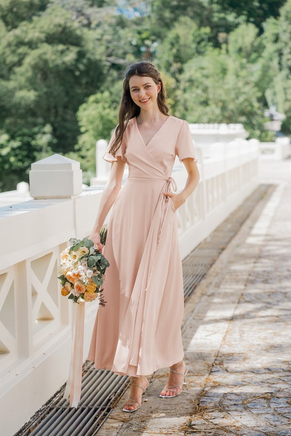 Romance In A Wrap Dress (Pale Pink)