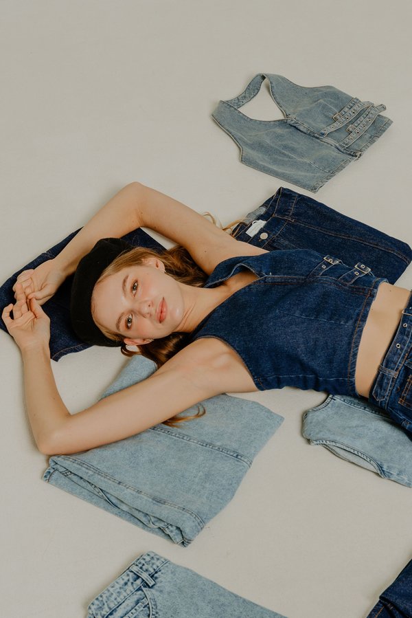 Everblue Halter Top (Dark Wash)