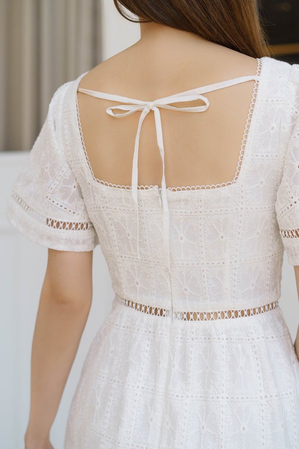 Enchanted Steps Maxi Dress (White)