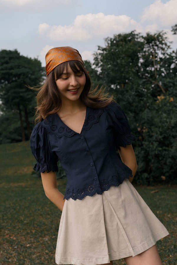 Edge Of Dawn Scallop Blouse (Navy)