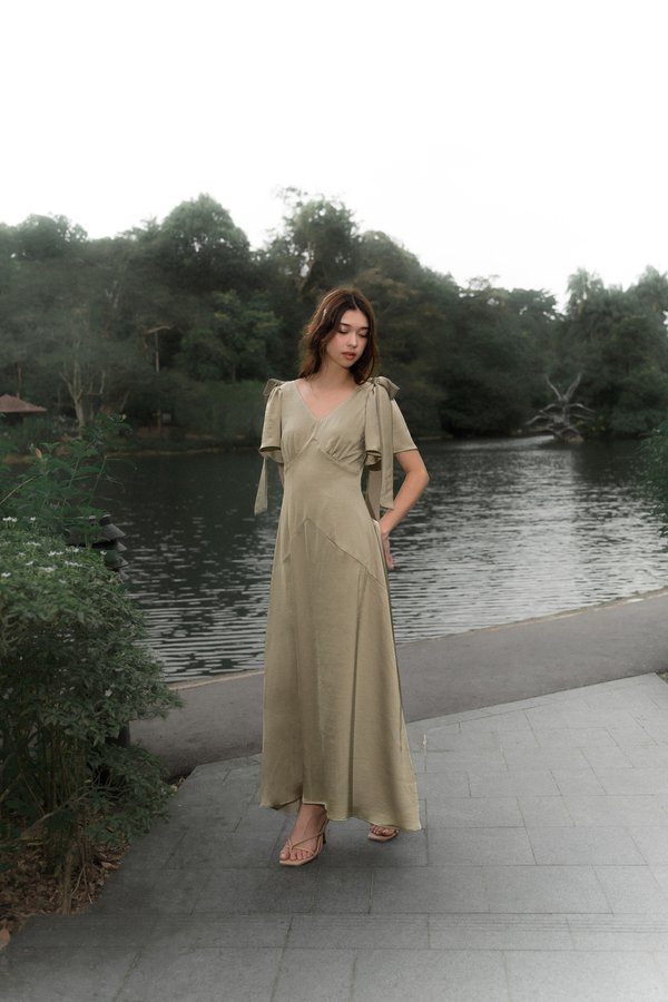 Enchanted Ribbon Dress (Moss Green)