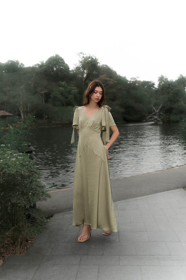 Enchanted Ribbon Dress (Moss Green)