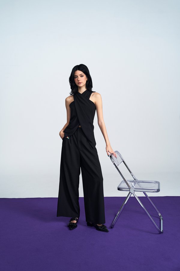 Metropolitan Flair Pants (Black)