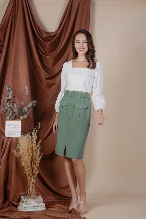 Perfect Pitch Utility Skirt (Hunter Green)
