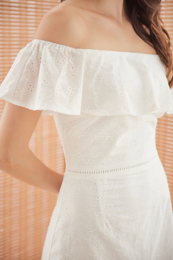 Fall Over Clover Dress (White)