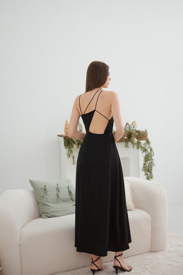 Dare To Bare Padded Dress (Black)